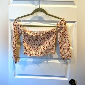 Blush Boutique Floral Scrunchy Top